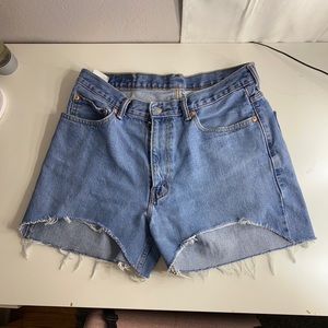550 Levi’s Shorts